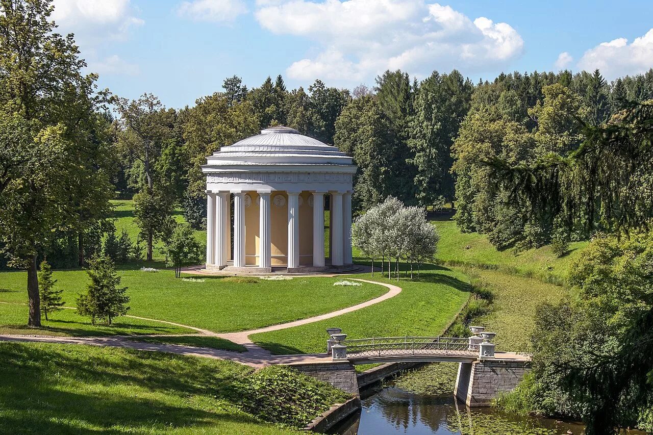 7. Павловский парк